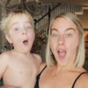 Meet your Posher, Kayley